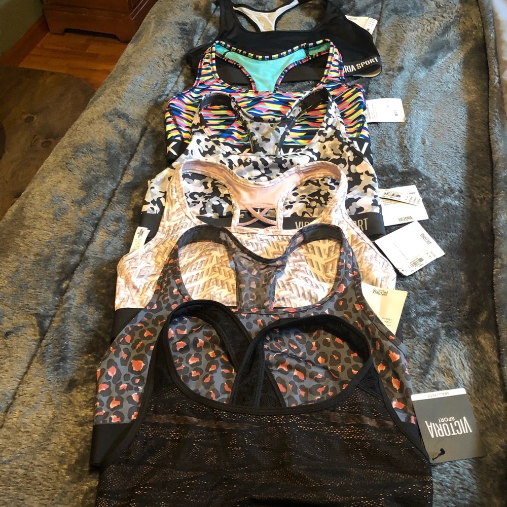 Lot 6 new sport bra victoria’s secret
